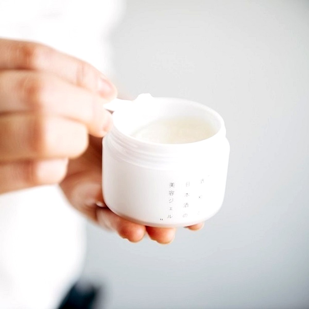 AKOMEYA TOKYO/ 酒粕と日本酒の美容ジェル