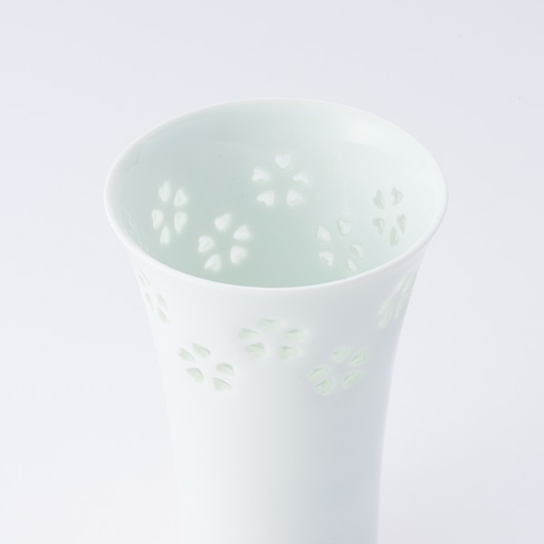 AKOMEYA TOKYO/ 水晶彫 冷酒杯 花詰