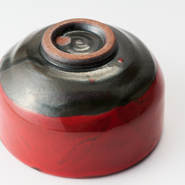 セレン赤抹茶碗