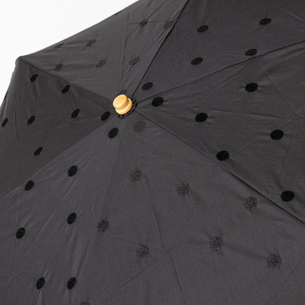 AKOMEYA TOKYO/ ドット刺繍日傘　折傘　ラタンハンドル　ブラック