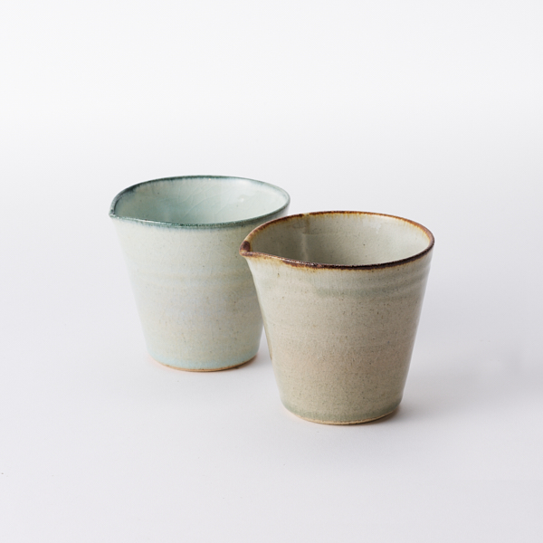 AKOMEYA TOKYO/ 隆月窯 片口酒器 青磁灰釉