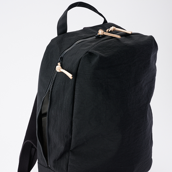 NIZYU KANO/ FUKUI SIWAナイロンリュックM ブラック(ブラック