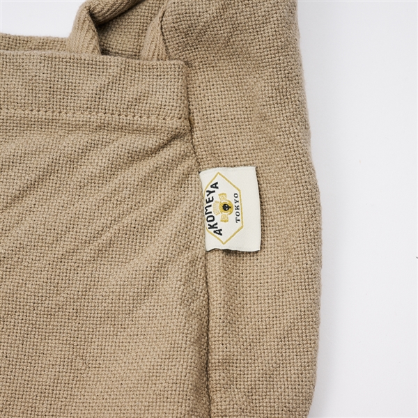 AKOMEYA TOKYO/ V.D.L.C クロワッサンバッグ ベージュ