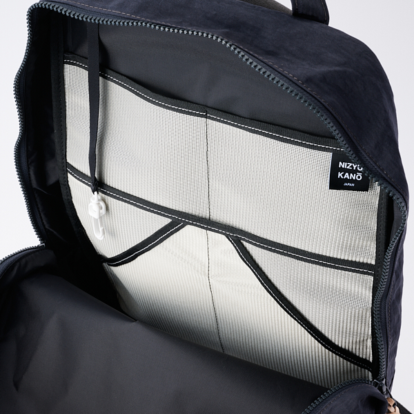 NIZYU KANO/ FUKUI SIWAナイロンリュックM ダークグレー