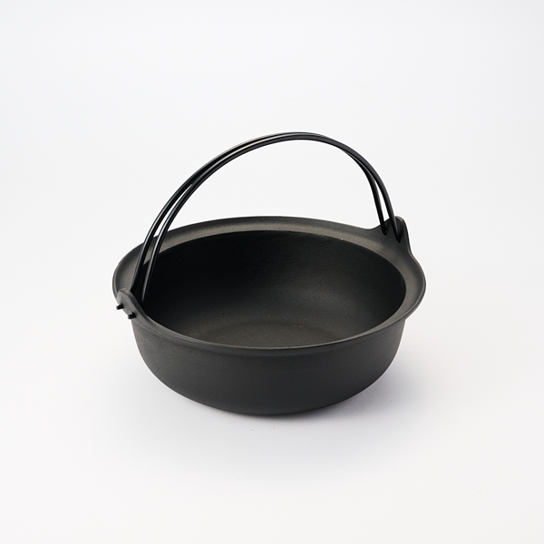 OIGEN（オイゲン） 南部鉄器 お国自慢ツル付 24cm: 台所の道具