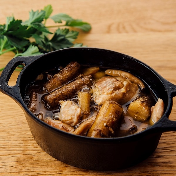 Akomeya Tokyo 素のもの そのまま 冠地どりとごぼうのアヒージョ 冠地鶏とごぼう ごはんのお供 缶詰 Akomeya Tokyo