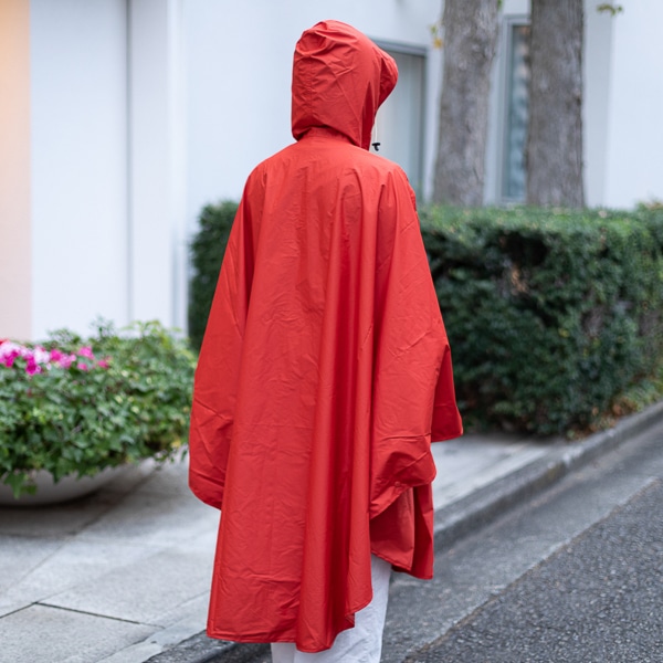 U-DAY Poncho レッド(レッド): ファッション｜AKOMEYA TOKYO