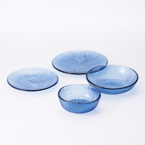 深い青色ガラスの魚型の灰皿 兼 花瓶 ※蚊取り線香置き 小物入れetcにも Amazon.co.jp: 蚊取り器 青富士山蚊遣器 [高さ10.3 x 17cm] 納涼