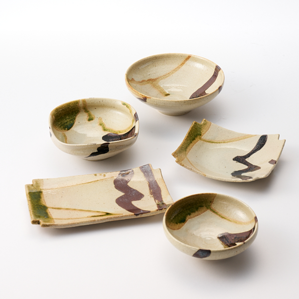 AKOMEYA TOKYO/ 南窯 織部楽描 丸平小鉢