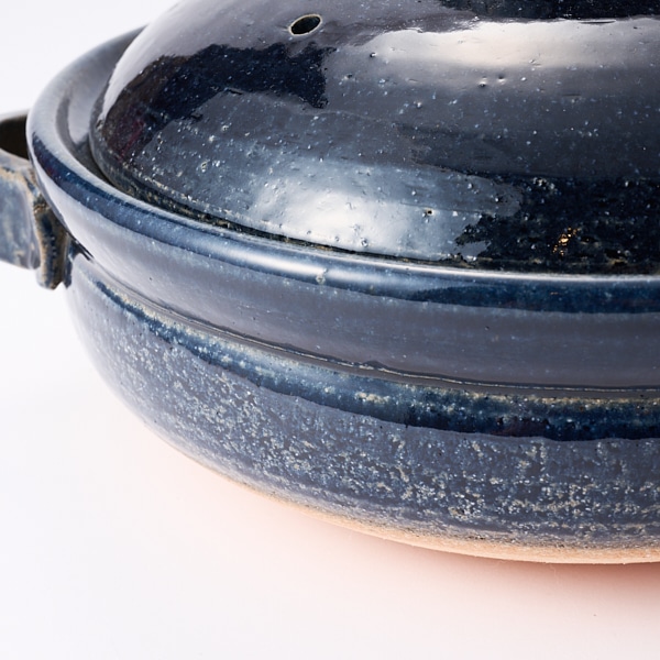AKOMEYA TOKYO/ 信楽焼 土鍋8号 瑠璃(8号 瑠璃): 台所の道具｜AKOMEYA