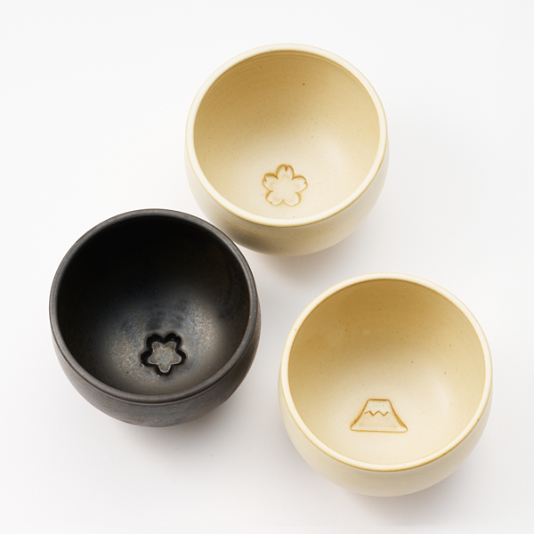 茶かざり抹茶碗 桜 白(桜 白): 食器｜AKOMEYA TOKYO