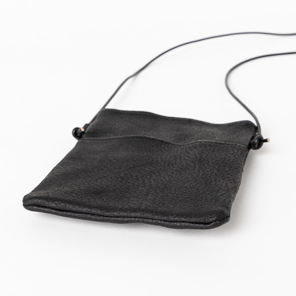 sonor/ ARAI_PASSCASE L Black(ブラック): ファッション