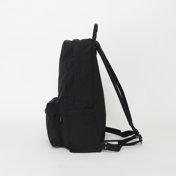 特価商品 新品未使用 SIMPLICITY/DAILY ブラック DAYPACK リュック