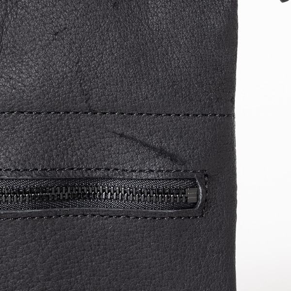 sonor/ ARAI_PASSCASE L Black(ブラック): ファッション
