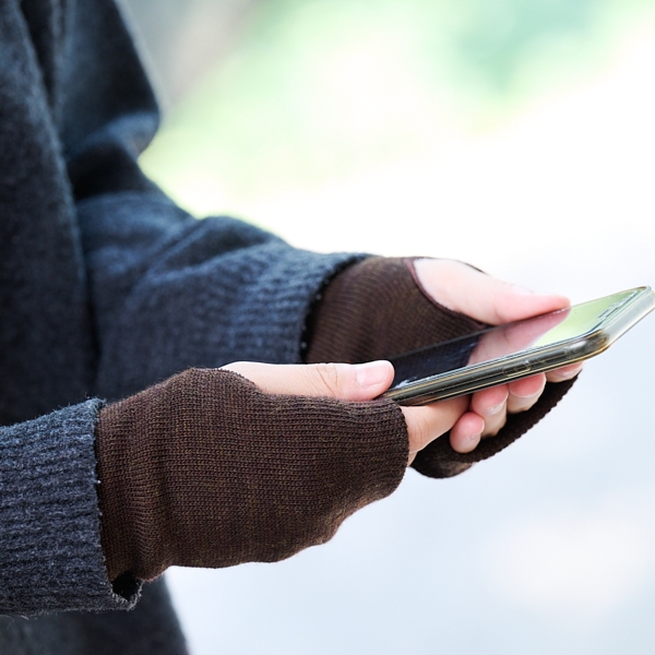 AKOMEYA TOKYO/ 絹屋 極極暖内側シルクアームウォーマー ブラウン