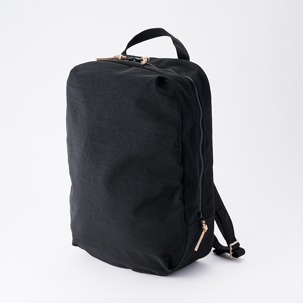 NIZYU KANO/ FUKUI SIWAナイロンリュックM ブラック(ブラック