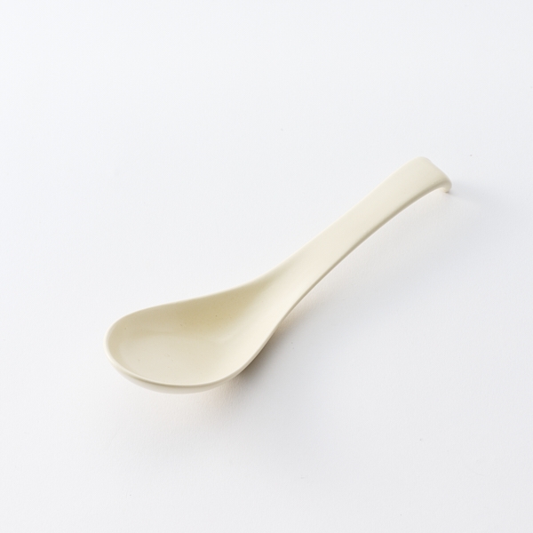 AKOMEYA TOKYO/ 瀬戸焼の炒飯れんげ ホワイト(ホワイト): 食器