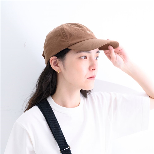 AKOMEYA TOKYO/ Nine Tailor Crisp Cap Brown