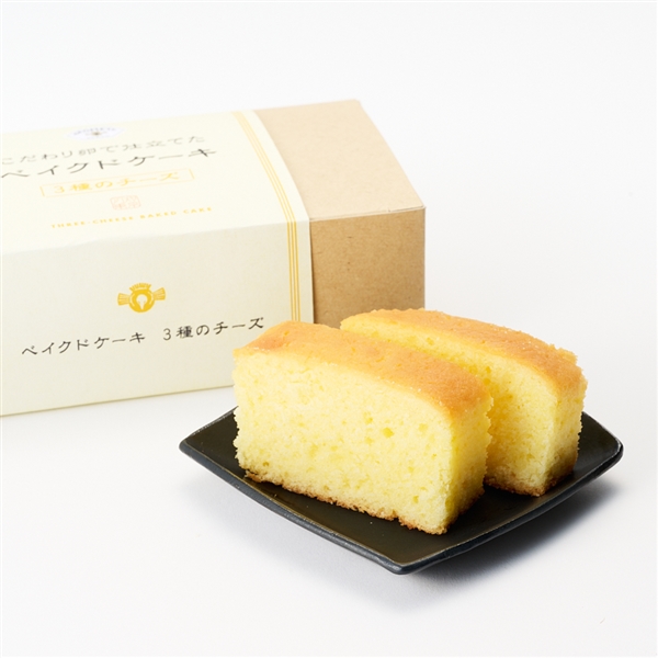 AKOMEYA TOKYO/ こだわり卵で仕立てたベイクドケーキ　3種のチーズ
