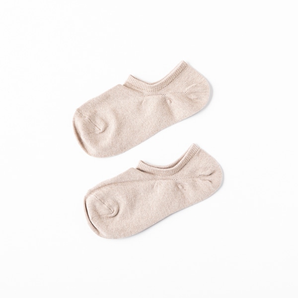 AKOMEYA TOKYO/ SOEL　コットンシルクレーヨンスニーカーソックス　ベージュ