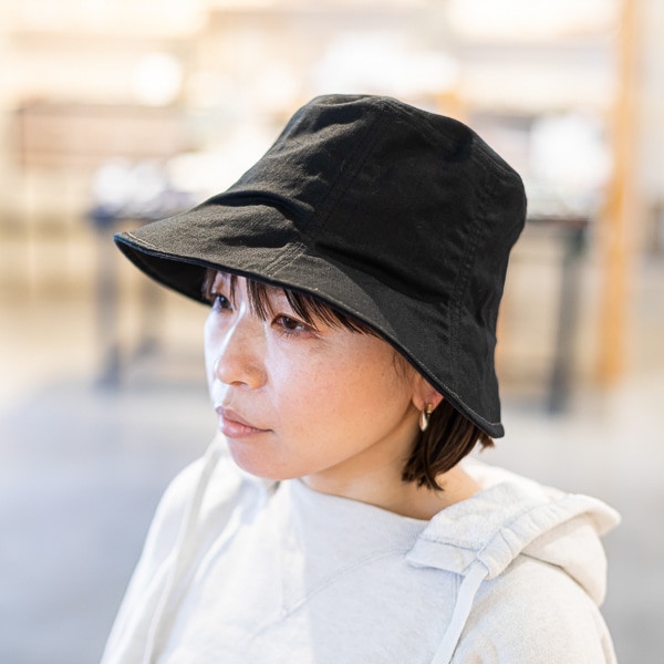 AKOMEYA TOKYO/ コットンリネンチューリップハット　ブラック
