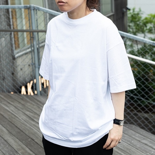 AKOMEYA TOKYO/ 大きめのTシャツ