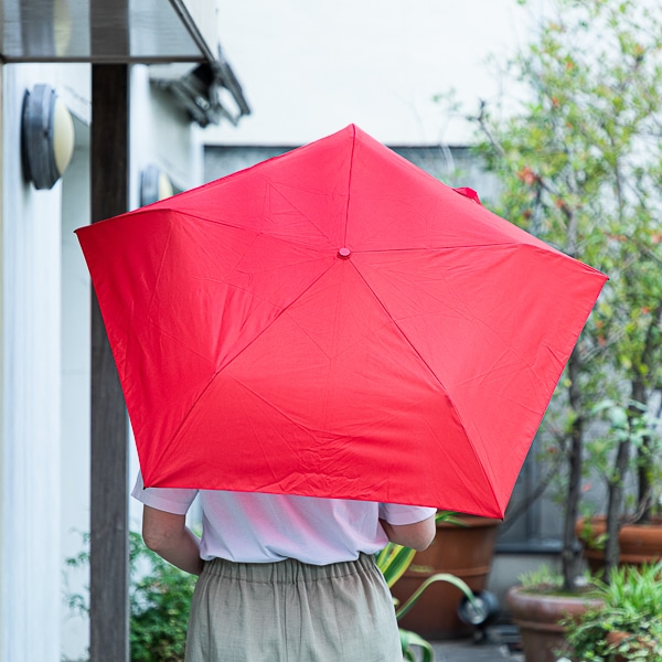 AKOMEYA TOKYO/ 晴雨兼用　軽量折り畳み傘　UV80%カット　レッド