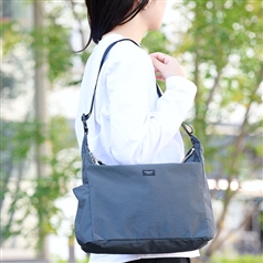 STANDARD SUPPLY/ TRIANGLE SHOULDER スチールグレー