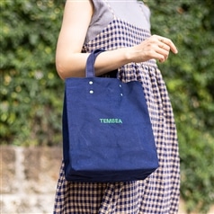 TEMBEA / PAPER TOTE SMALL NAVY