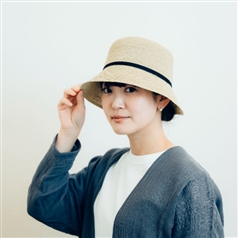 AKOMEYA TOKYO/ 折りたためる小つばハット