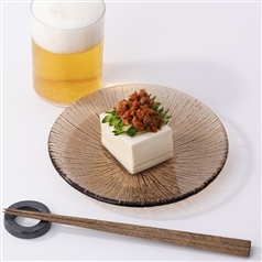 AKOMEYA TOKYO/ 線彫Glass　小皿　ブラウン