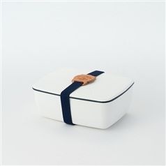 AKOMEYA TOKYO/ シンプルで洗いやすい弁当箱　500ml　紺