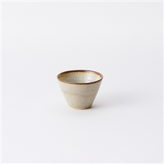 AKOMEYA TOKYO/ 隆月窯 ぐいのみ 青磁灰釉(青磁灰釉): 食器