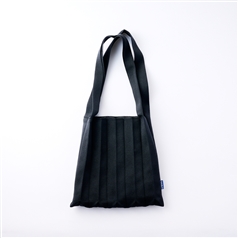 oobi PK BAG / MIDDLE BLACK