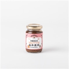AKOMEYA TOKYO/ 食べる黒酢　旨辛黒豚