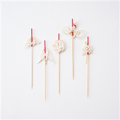 AKOMEYA TOKYO/ 水引飾り串　金白