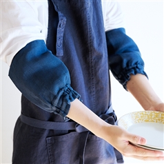 AKOMEYA TOKYO/ かやのキッチンアームカバー　鉄紺