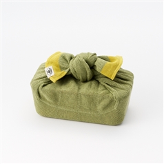 AKOMEYA TOKYO/ ニットのお弁当包み　グリーン×イエロー
