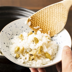 AKOMEYA TOKYO/ アコメヤの豆おこわ　塩