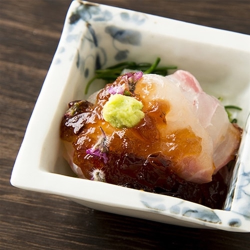 【かつお出汁】鯛のカルパッチョ醤油ジュレ