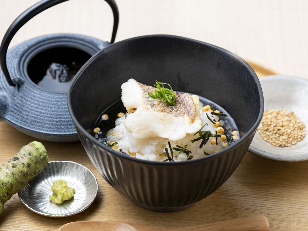 アコマ族◇A. Concho作 ココペリ模様 ハンドメイド陶器 赤土ボウル アコマ族◇A. Concho作 ココペリ模様 ハンドメイド陶器 赤土