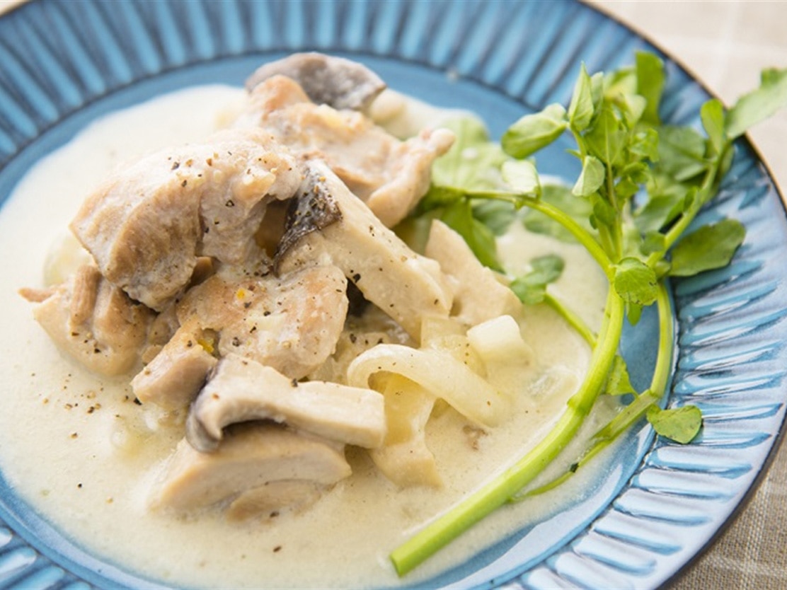 野菜出汁 鶏とキノコの白味噌クリーム煮 Akomeya Tokyo